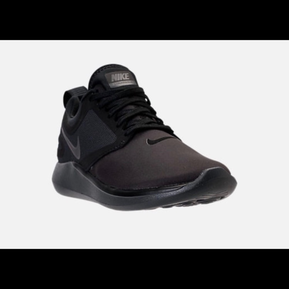 ♥️Brand New Women Nike Lunarsolo sneaker